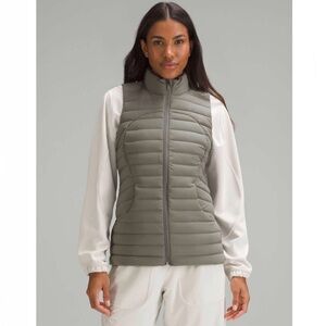 Lululemon Pack It Down Vest in Grey Sage Green Size 4